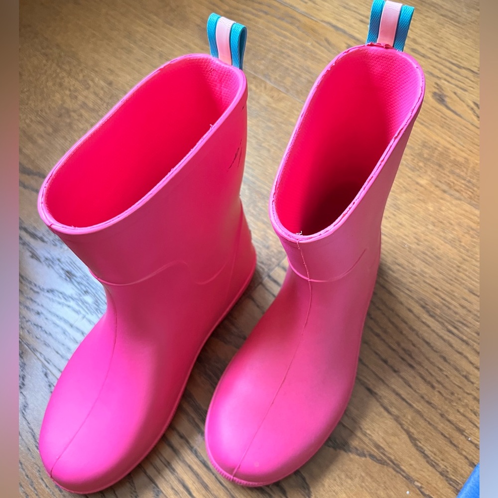 Totes Rain Boots in Excellent Condition, Like New! Waterproof and No Slip!